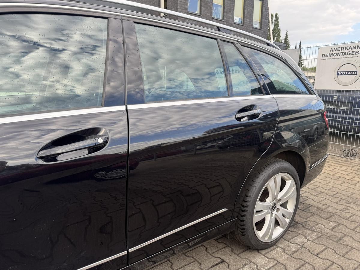 Mercedes C Klasse S204 original T&uuml;r hinten links 197 Obsidianschwarz Kombi Rohbau Bj.2009